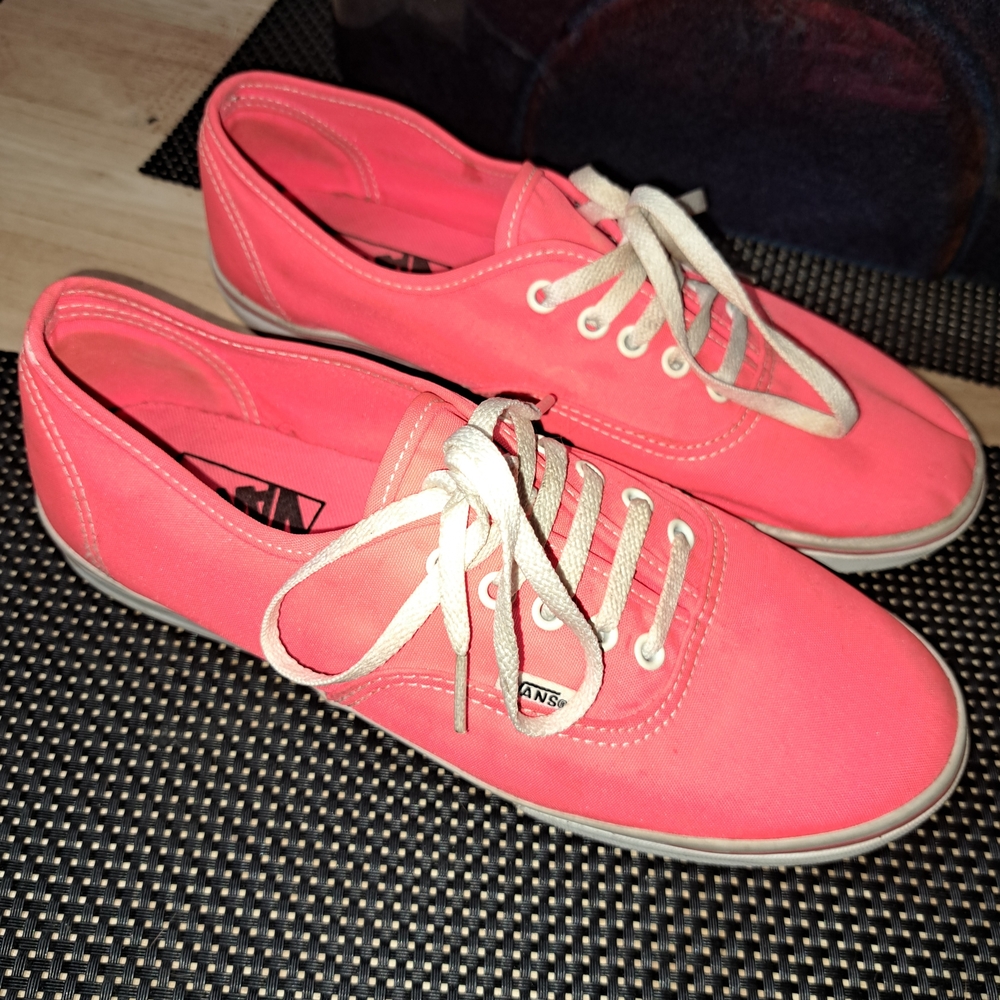 Vans Women's Bright Pink Canvas Sneakers